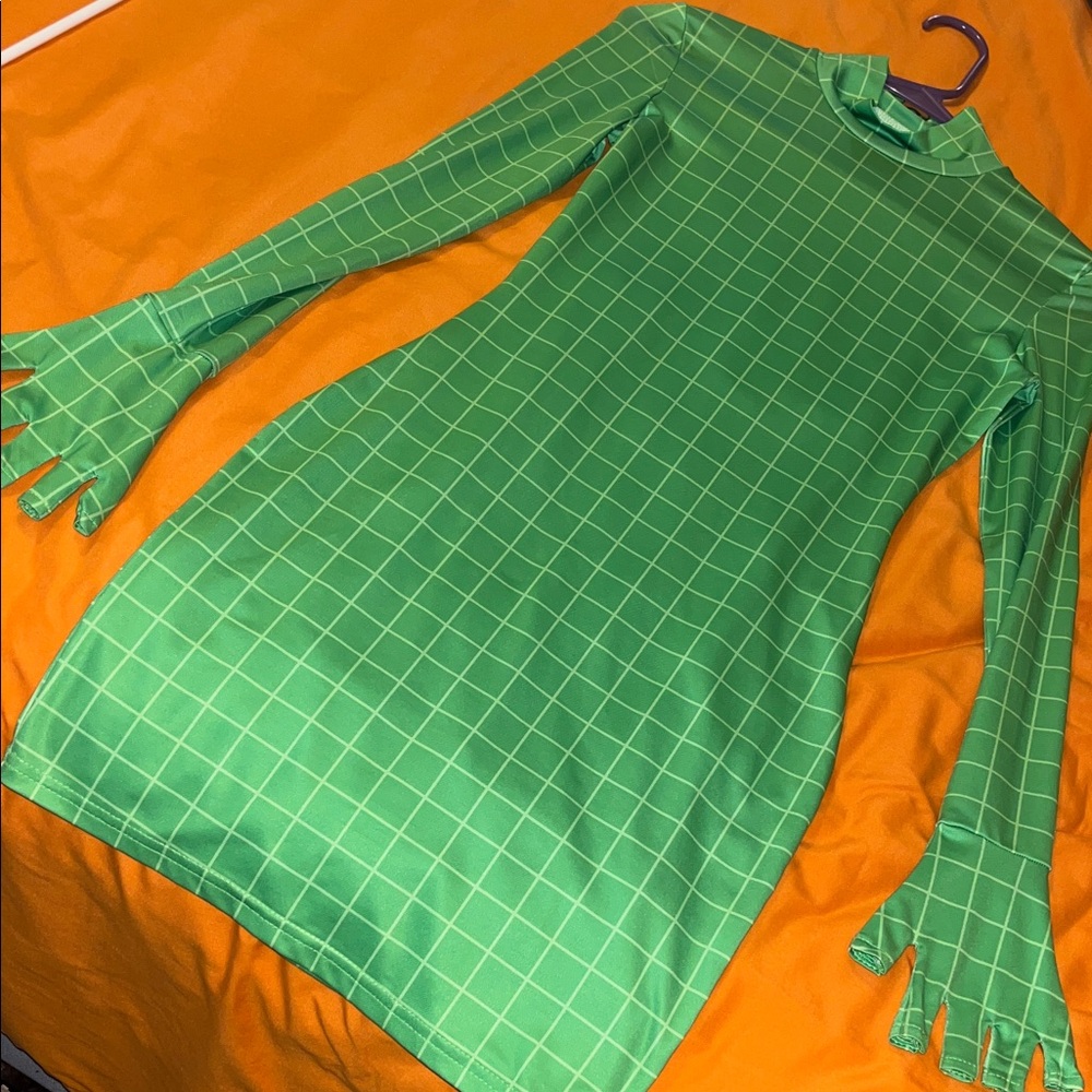 Green Grid Pattern Long Sleeve Dress